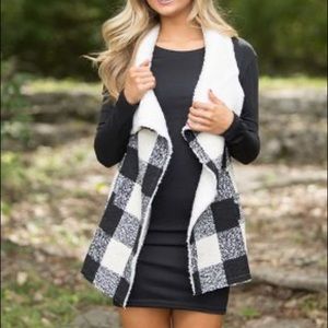 Pink Lily Vest...NWT!